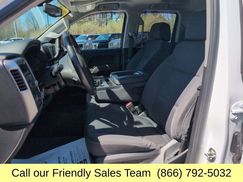 Used 2018 Chevrolet Silverado 1500 LT w/ All Star Edition AWD/4WD image 9