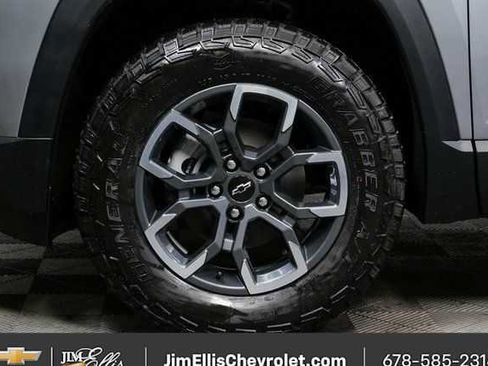 New 2026 Chevrolet Equinox ACTIV w/ Convenience Package III image 36