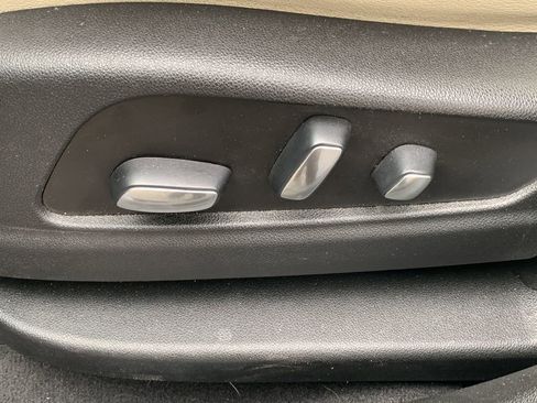 Used 2021 Cadillac XT6 Sport image 45