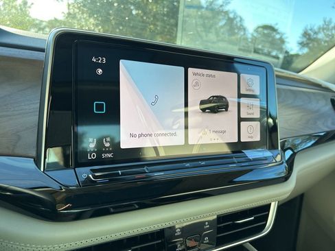 New 2026 Volkswagen Atlas SE FWD image 34