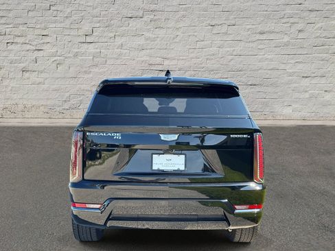 Certified 2026 Cadillac Escalade IQ Sport 2 AWD/4WD image 4