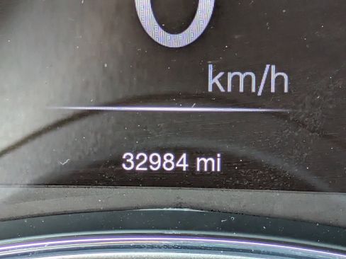 Used 2021 Jeep Grand Cherokee Laredo image 30