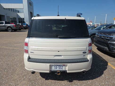 Used 2019 Ford Flex SEL w/ Equipment Group 202A AWD/4WD image 4