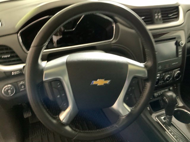 Used 2015 Chevrolet Traverse LT AWD/4WD image 16