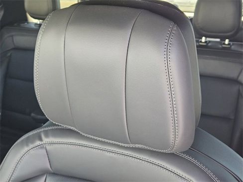 New 2025 Lincoln Navigator Reserve w/ Jet Appearance Package image 14