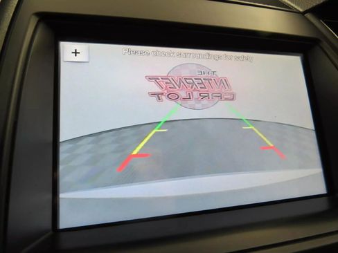 Used 2018 Ford Taurus Limited image 21