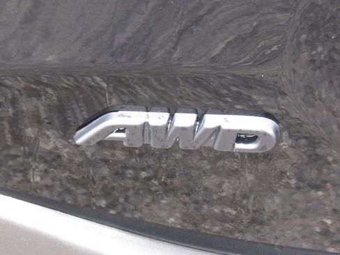 Used 2025 Toyota RAV4 XLE w/ Convenience Package AWD/4WD image 9