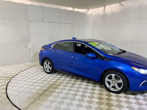 Used 2018 Chevrolet Volt LT w/ LT Driver Confidence Package image 45
