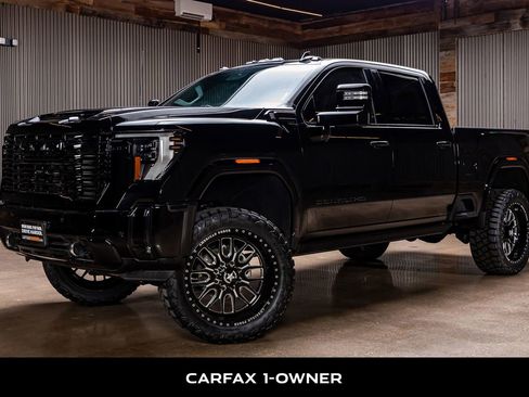 Used 2024 GMC Sierra 2500 Denali Ultimate image 5