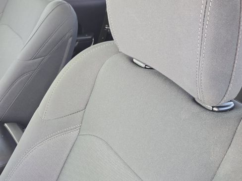 Used 2022 Jeep Gladiator Willys image 18