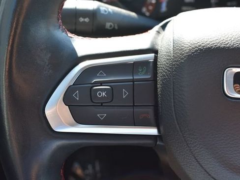 Used 2022 Jeep Compass Trailhawk w/ Sun and Sound Group AWD/4WD image 22