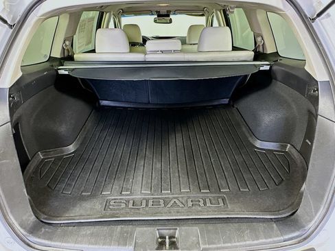 Used 2013 Subaru Outback 2.5i Limited AWD/4WD image 31