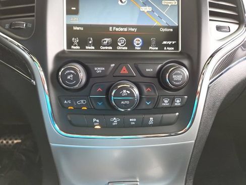 Used 2014 Jeep Grand Cherokee SRT8 w/ Luxury Group II AWD/4WD image 64