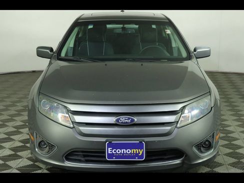Used 2011 Ford Fusion SE w/ 202A Rapid Spec Order Code FWD image 9
