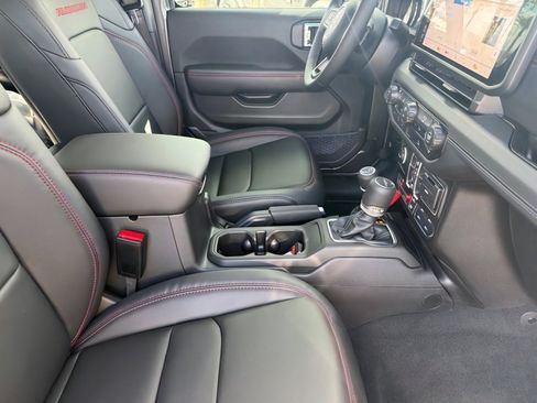 New 2026 Jeep Gladiator Rubicon image 11