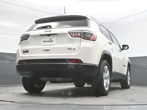 Used 2020 Jeep Compass Latitude w/ Popular Equipment Group AWD/4WD image 40