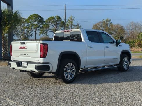 Used 2023 GMC Sierra 1500 Denali AWD/4WD image 7