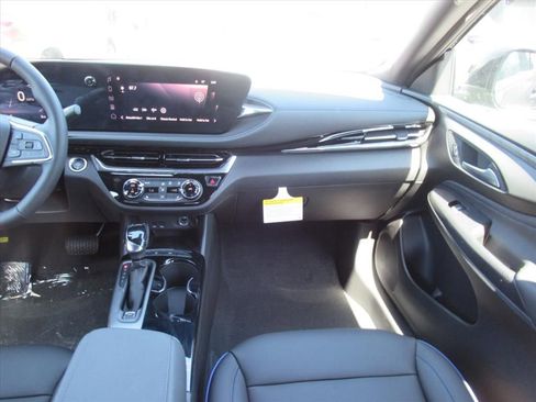 New 2026 Buick Envista Sport Touring w/ Convenience I Package FWD image 13