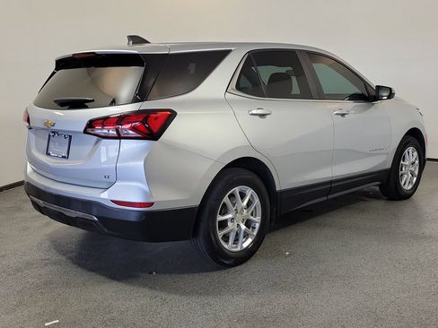 Used 2022 Chevrolet Equinox LT FWD image 6