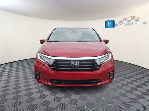 Certified 2024 Honda Odyssey EX-L image 2