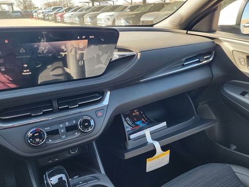 New 2026 Buick Envista Preferred w/ Convenience I Package image 32