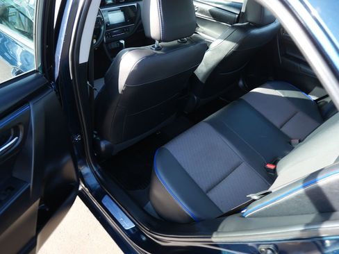 Used 2019 Toyota Corolla SE image 19