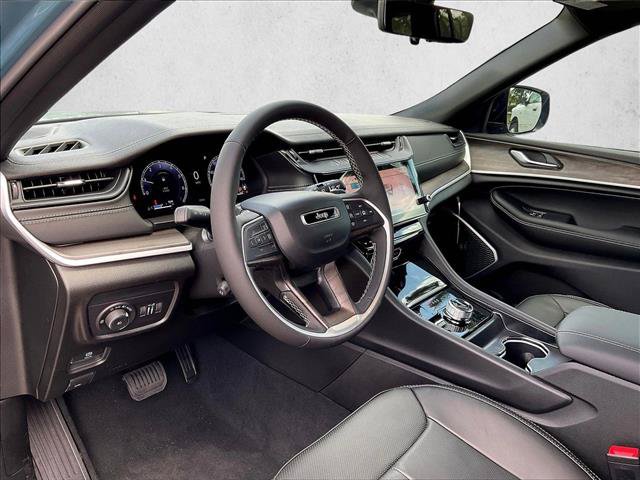 New 2026 Jeep Grand Cherokee L Limited AWD/4WD image 6