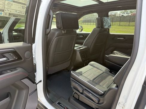 New 2026 GMC Yukon XL AT4 Ultimate w/ LPO, Floor Liner Package image 23
