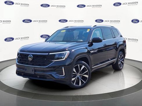 Used 2024 Volkswagen Atlas SEL Premium R-Line AWD/4WD image 1