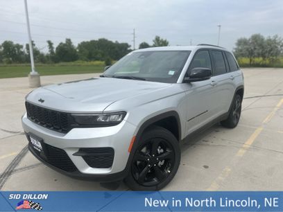 New 2025 Jeep Grand Cherokee Altitude