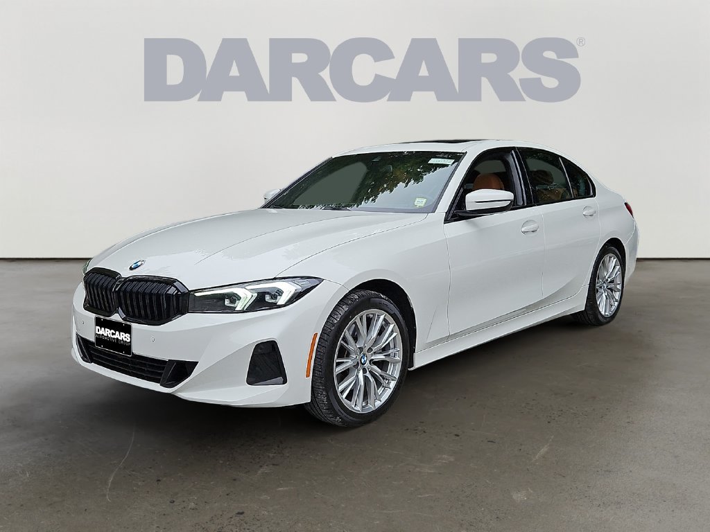 Used 2023 BMW 330i xDrive Sedan w/ Driving Assistance Package AWD/4WD image 3