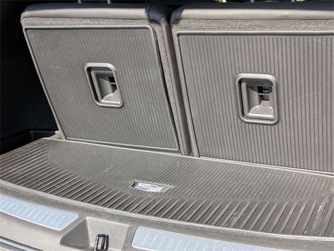 Certified 2024 Cadillac XT6 Sport w/ LPO, Floor Liner Package image 24