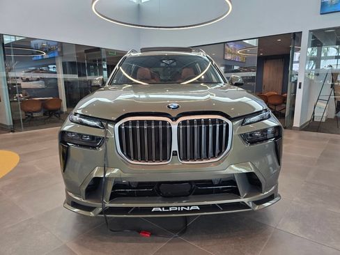 New 2026 BMW ALPINA XB7 AWD/4WD image 2