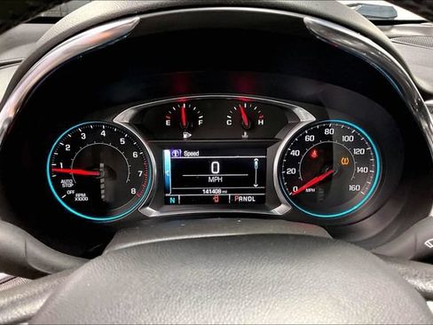 Used 2016 Chevrolet Malibu LT w/ Leather Package FWD image 13