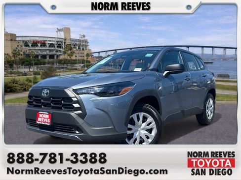 Certified 2026 Toyota Corolla Cross L image 1