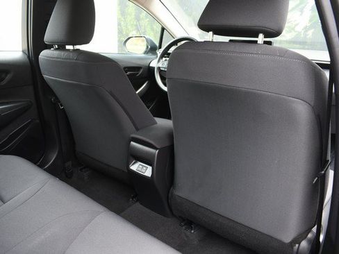 Used 2025 Toyota Corolla LE FWD image 27