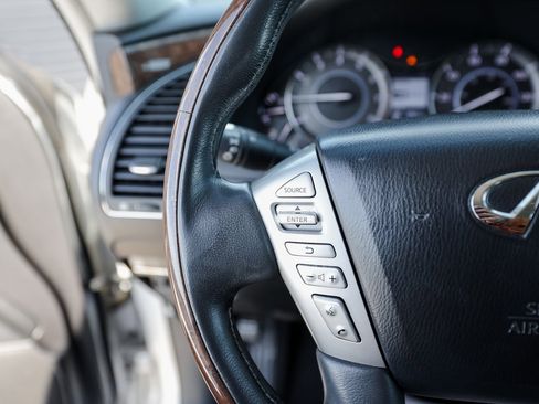 Used 2016 INFINITI QX80 Base w/ Driver's Assistance Package image 17