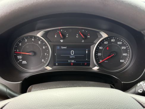 Used 2024 GMC Terrain SLE w/ Driver Convenience Package image 18