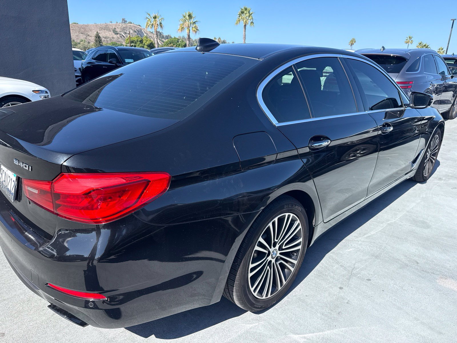 Used 2018 BMW 540i xDrive w/ Premium Package AWD/4WD image 8