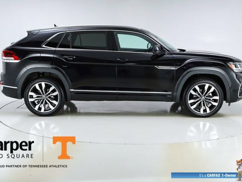 Used 2023 Volkswagen Atlas Cross Sport SEL Premium R-Line AWD/4WD image 49