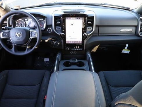 New 2026 RAM 1500 4x4 Crew Cab image 19