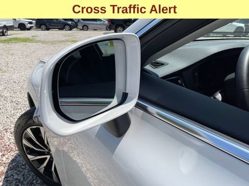 Used 2023 Volvo XC60 B5 Core AWD/4WD image 7