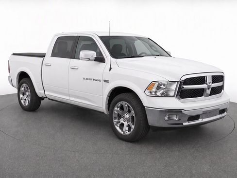 Used 2012 RAM 1500 Laramie AWD/4WD image 2