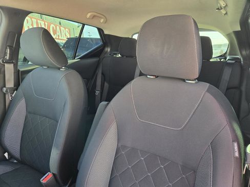 Used 2020 Nissan Kicks SV image 23