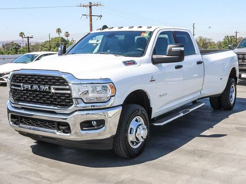 Used 2024 RAM 3500 Big Horn AWD/4WD image 4