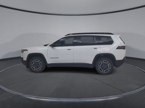 New 2026 Jeep Cherokee Limited image 8