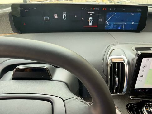 New 2026 Ford Expedition Tremor image 3