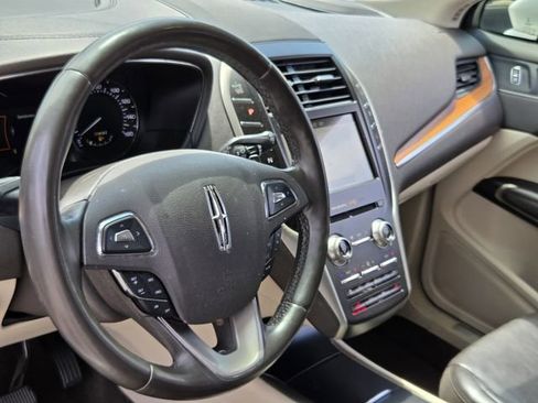 Used 2019 Lincoln MKC Select w/ Select Plus Package image 8