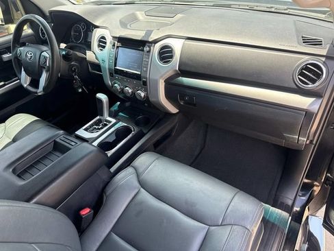 Used 2017 Toyota Tundra SR5 RWD image 17