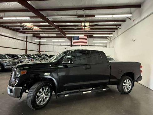 Used 2018 Toyota Tundra SR image 19